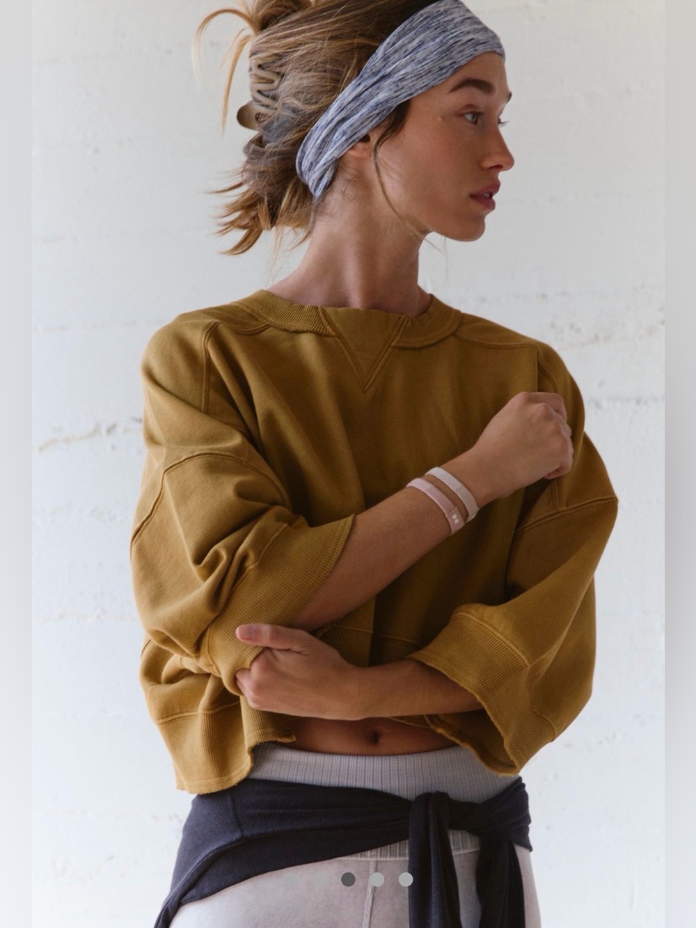 NWT FREE PEOPLE MOVEMENT INTERCEPT SHORT SLEEVE PULLOVER - Picture 3 of 4